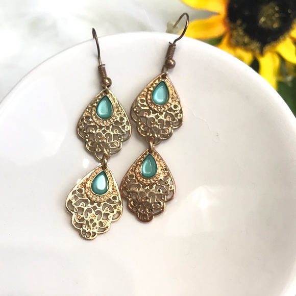 Tear Drop Gold Tone Dangle Earrings - Picture 4 of 7